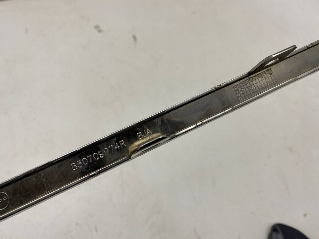 фото №5, Renault clio v 5 hb хром молдинг крышки задняя 2019-