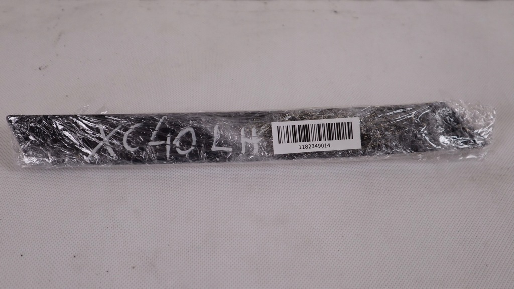 фото №6, Volvo xc40 молдинг крила ліва задня rdesign 31463686