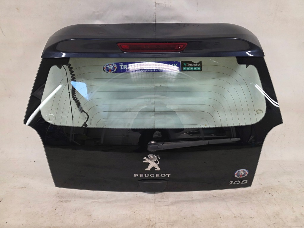 Купити Кришка багажника багажника задній задня peugeot 108 14-22r