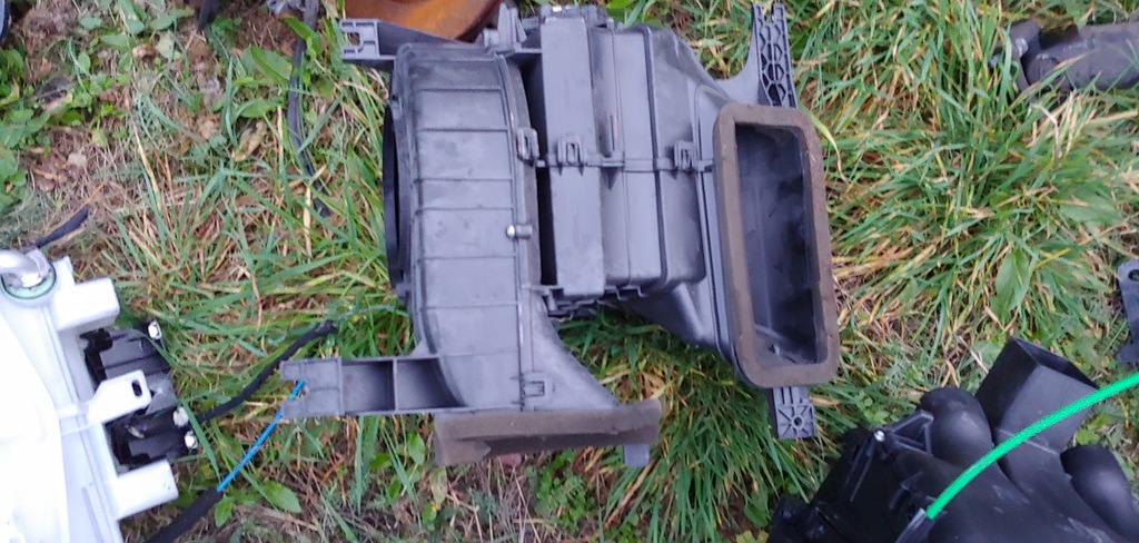 фото №4, Subaru оригінальний номер 72210fj032 повітродувка