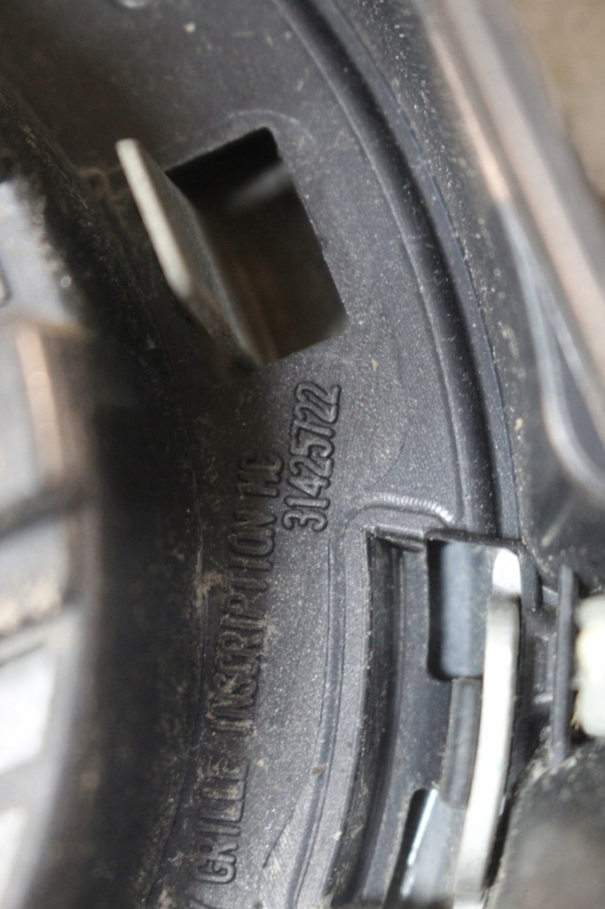 фото №6, Решітка радіатора volvo s90 v90 cross country 31383520 31425857