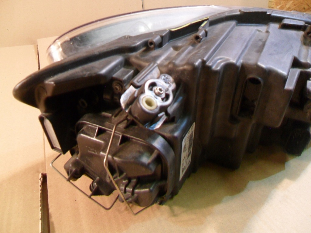 фото №11, Vw polo v 5 6r1 лампа левая 6r1941015e