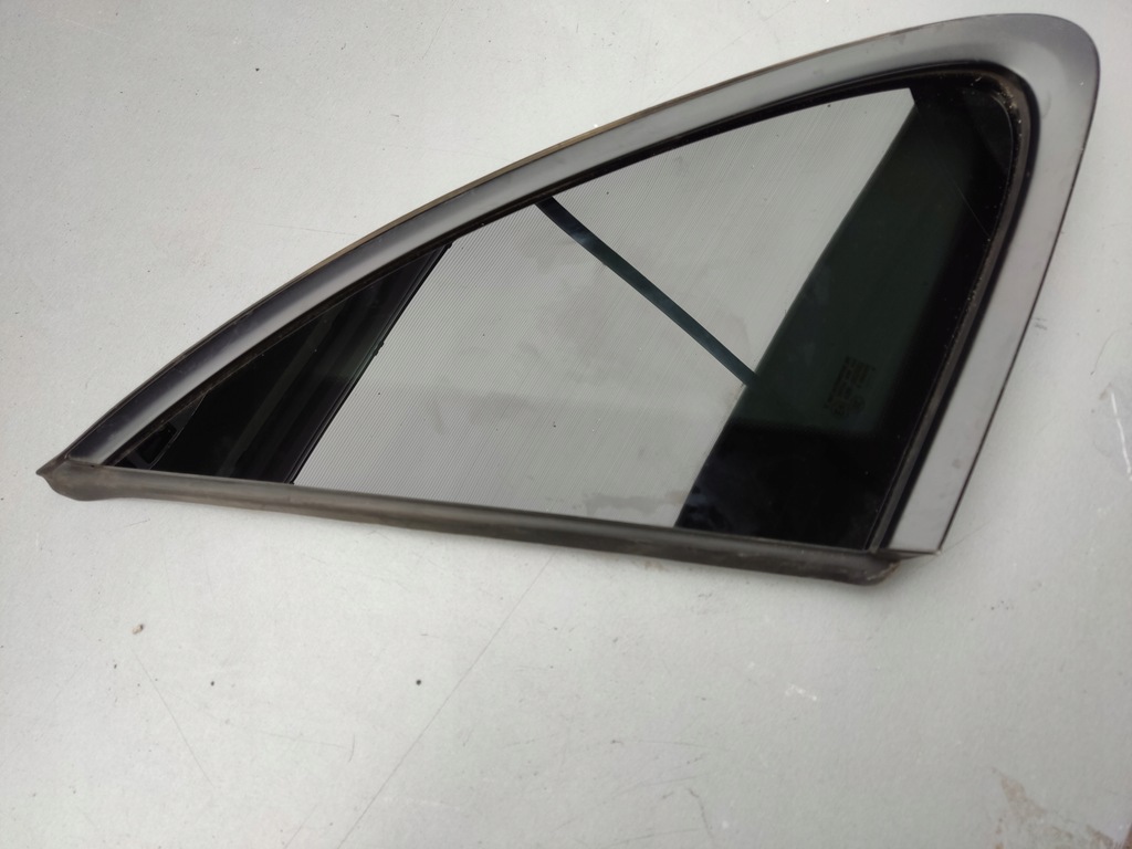 фото №1, Porsche macan скло задня ліва