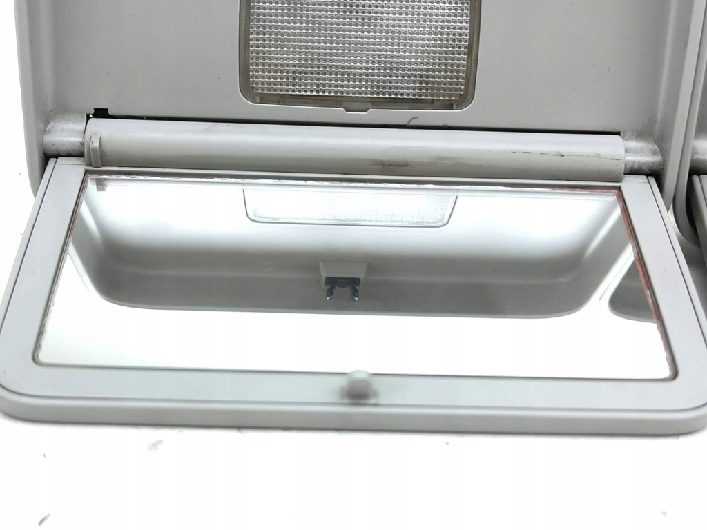 фото №7, Mercedes-benz s w221 2007 комплект лампа потолочный задняя