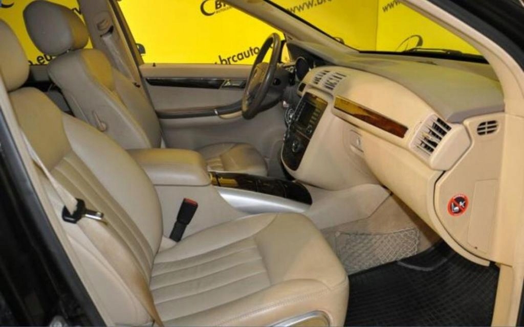 фото №2, Mercedes r w251 251 консоль подушка безопасности подушка