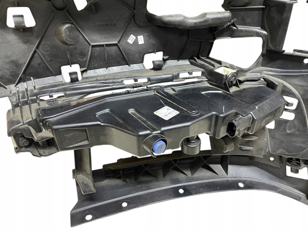 Направляющая бампера перед правый + противотуманная фара + термометр комплект bmw 7 g11 g12 Киев