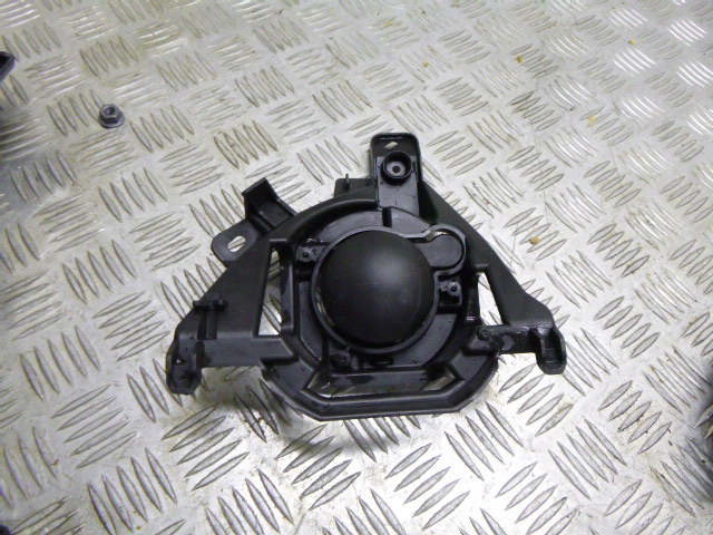 Купить Opel corsa f рестайлинг  решётка заглушка противотуманной фары