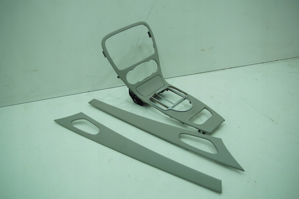 фото №1, Рамка декор шкіра консолі накладки двері mercedes sl350 sl500 sl r230