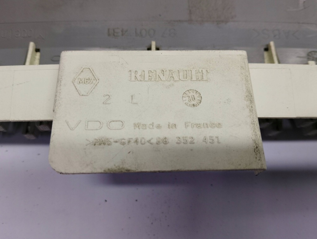 фото №6, Панель дисплей приборная панель renault twingo 88352451 87001431 8200121175