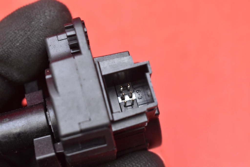 фото №8, Моторчик отопителя z5509001 peugeot 3008 1 i 1.6 e-hdi 115 km 13-16