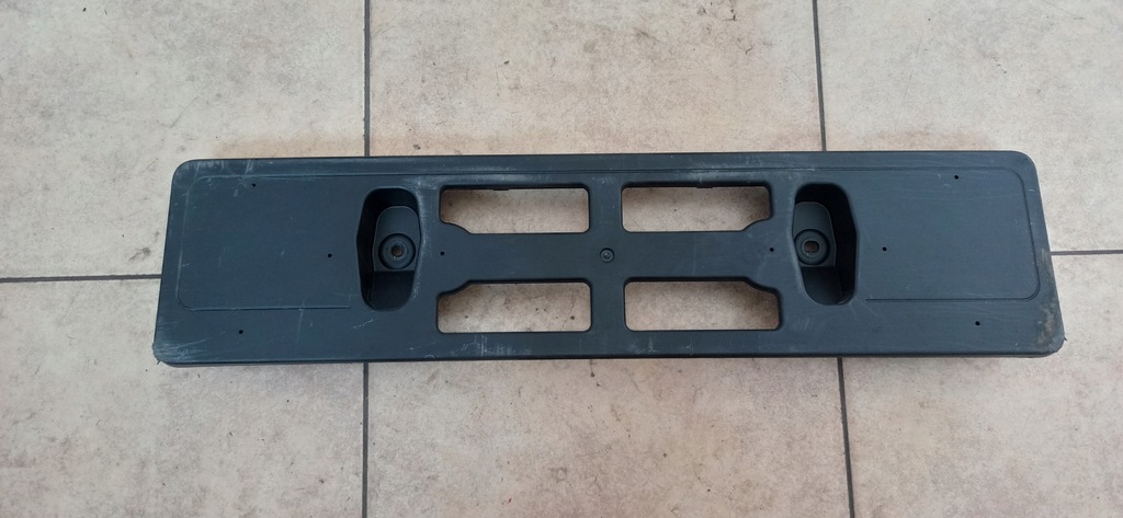 фото №1, Volvo v90 s90 рамка номерного знака бампер r-design