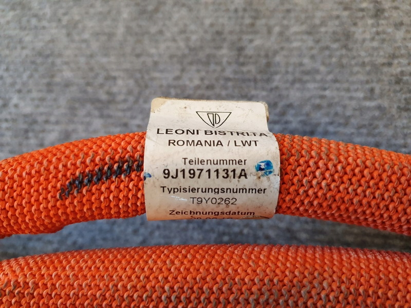 фото №5, Porsche taycan 9j1971131a джгут кабелі напруги оригінальний номер