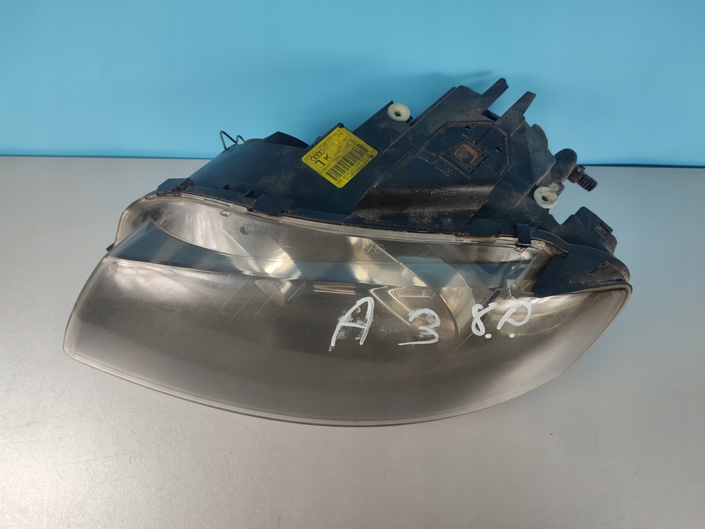 фото №8, Лампа левый перед передняя audi a3 8p 8p0941003k