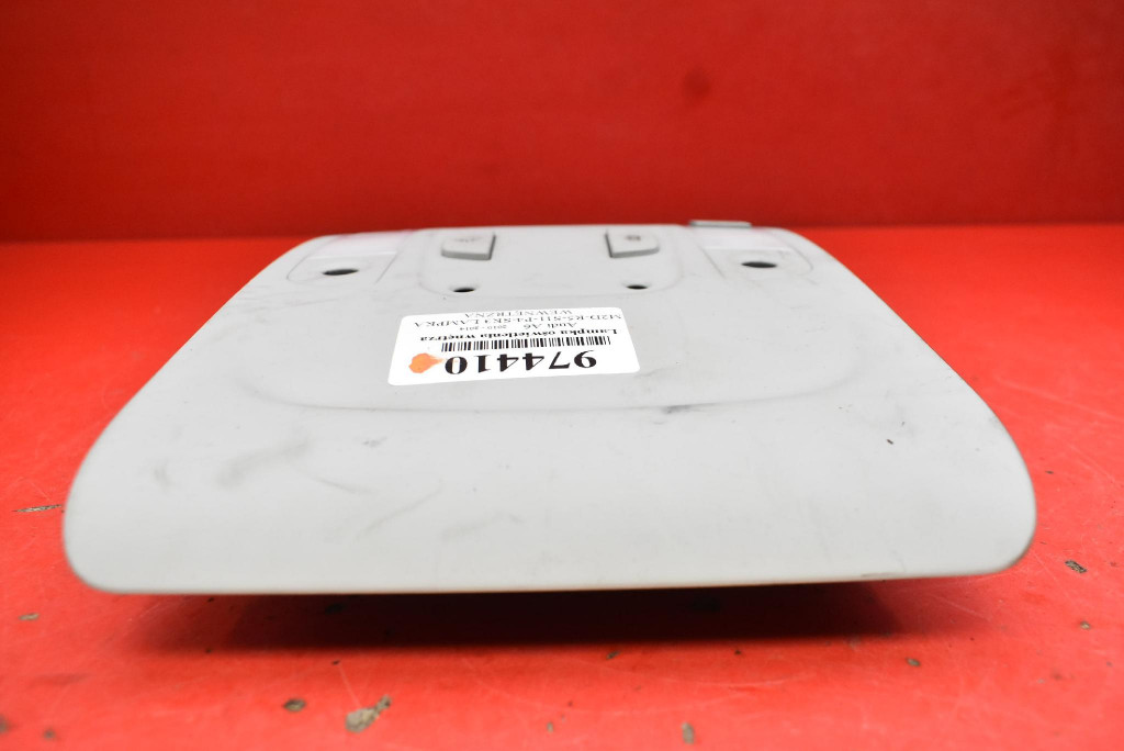 фото №8, Лампа освітлення салону перед audi a6 c7 kombi 10-14