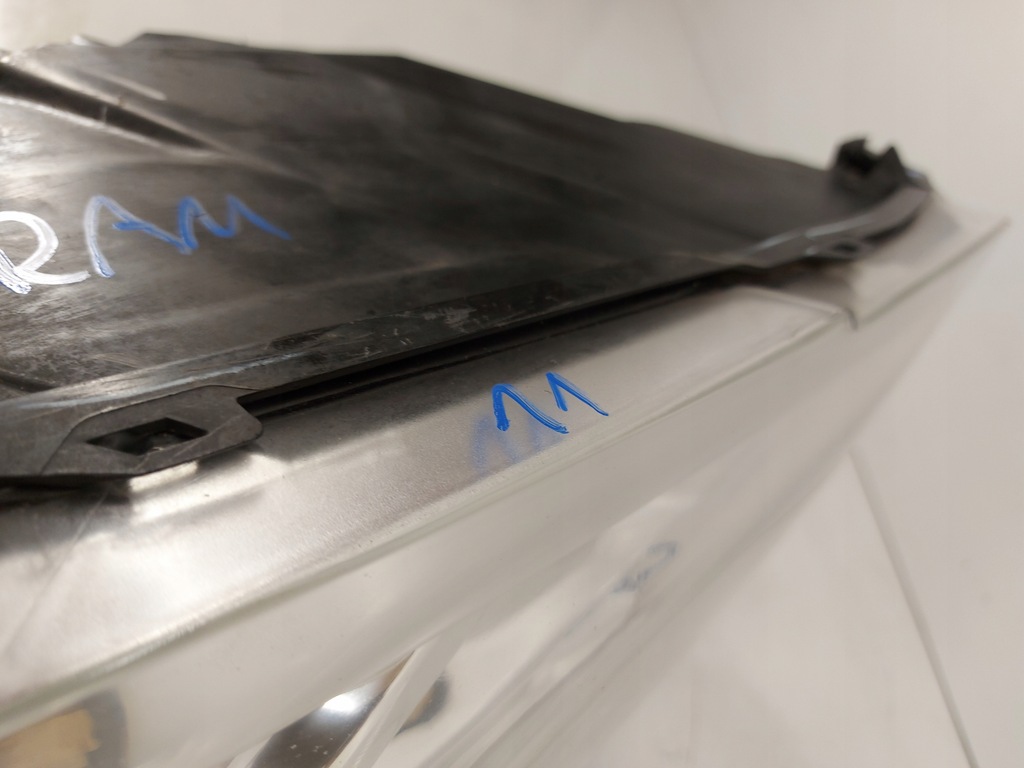 фото №11, Dodge ram 13- lift led лампа права передня перед