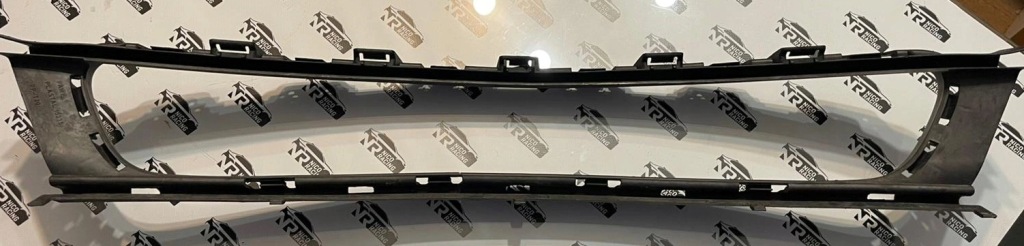 фото №1, Решётка бампера перед porsche 997 911 99750554103