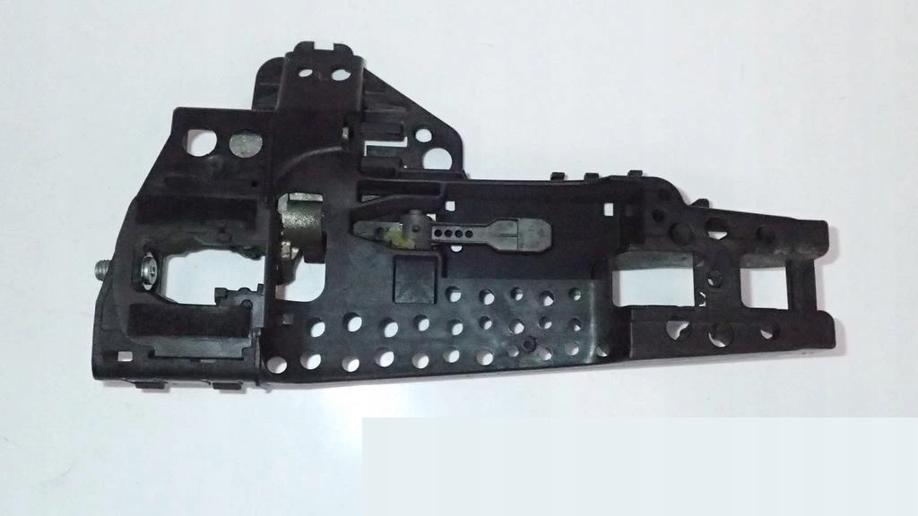 фото №1, Напрямна замка двері лівий 4h0837885 audi a8 d4