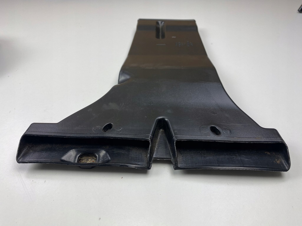 фото №10, Канал повітря przypodłogowy лівий audi a5 8t