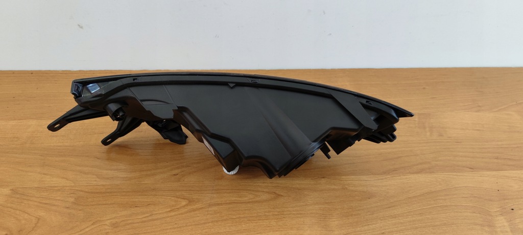 фото №2, Skoda rapid po рестайлінг правий протитуманна фара idealny 17-20r