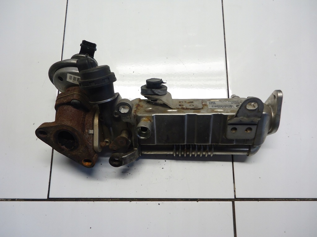 фото №3, Mini cooper r56 1.6d радиатор выхлопных газов 7823319 egr