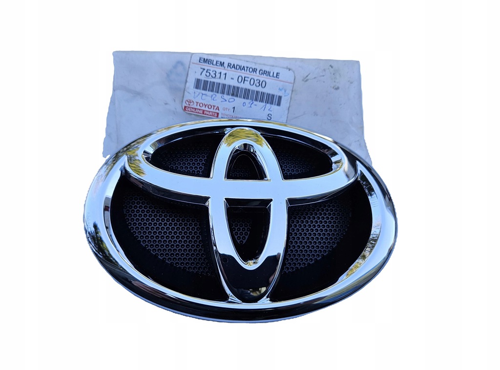 фото №1, Toyota verso 09-12 эмблема logo значок om
