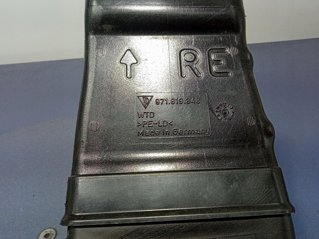 Правый впуск воздуха porsche panamera 971 e-hybrid оригинальный номер Недорого