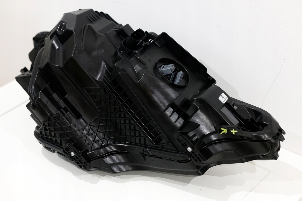 фото №12, Volvo polestar 2 лампа передня ліва high led p32420482 2025