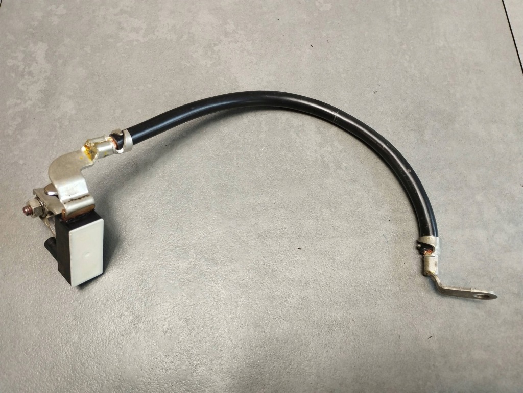 фото №1, Mercedes-benz gle w166 клемма минус a1669055901