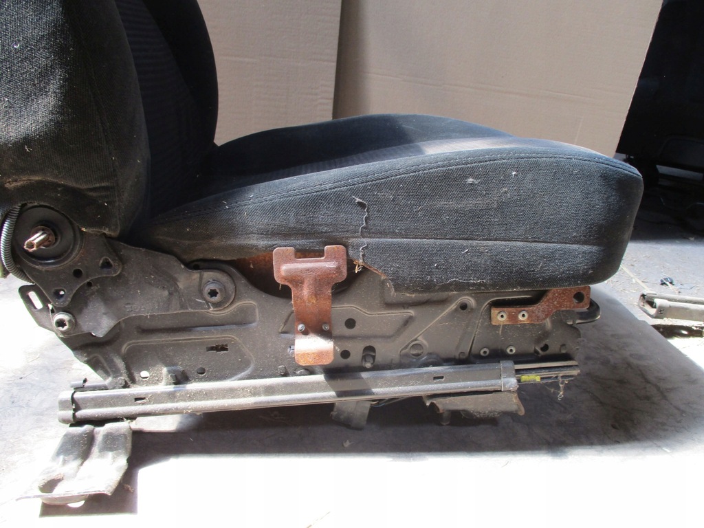 фото №7, Сидіння правий перед ford focus