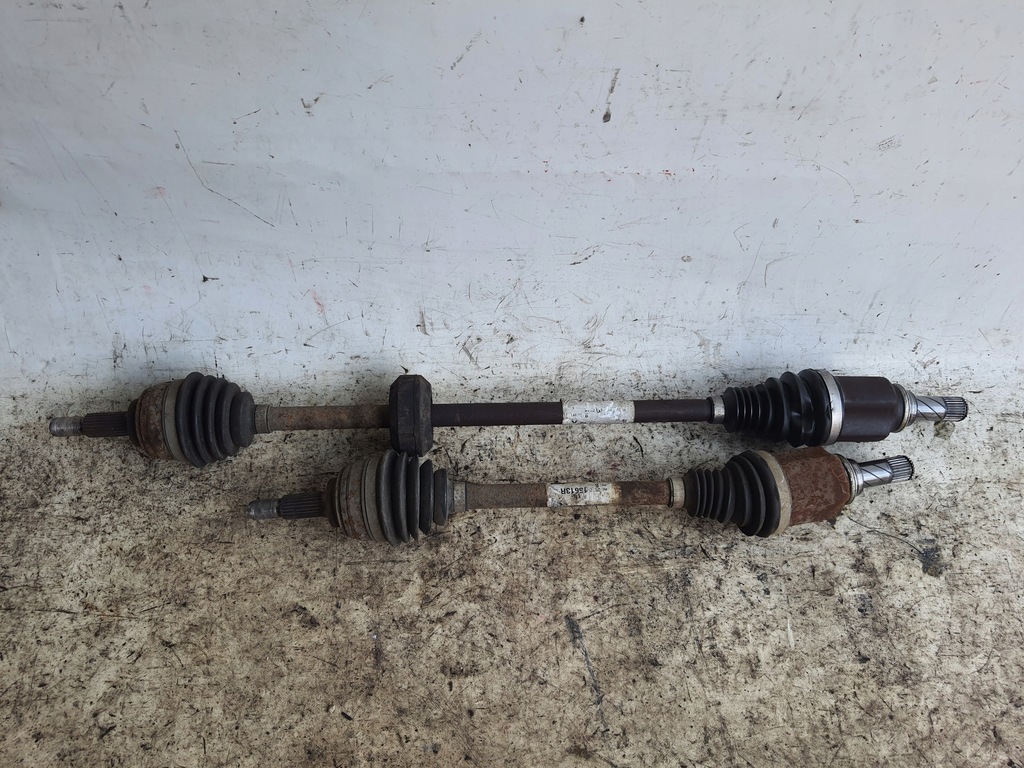 фото №1, Dacia sandero ii stepway 12-16 привідний вал права