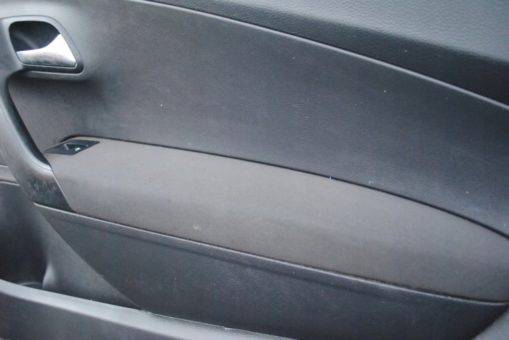 фото №13, Обшивки оббивка двері перед vw polo v 6r 3 двері