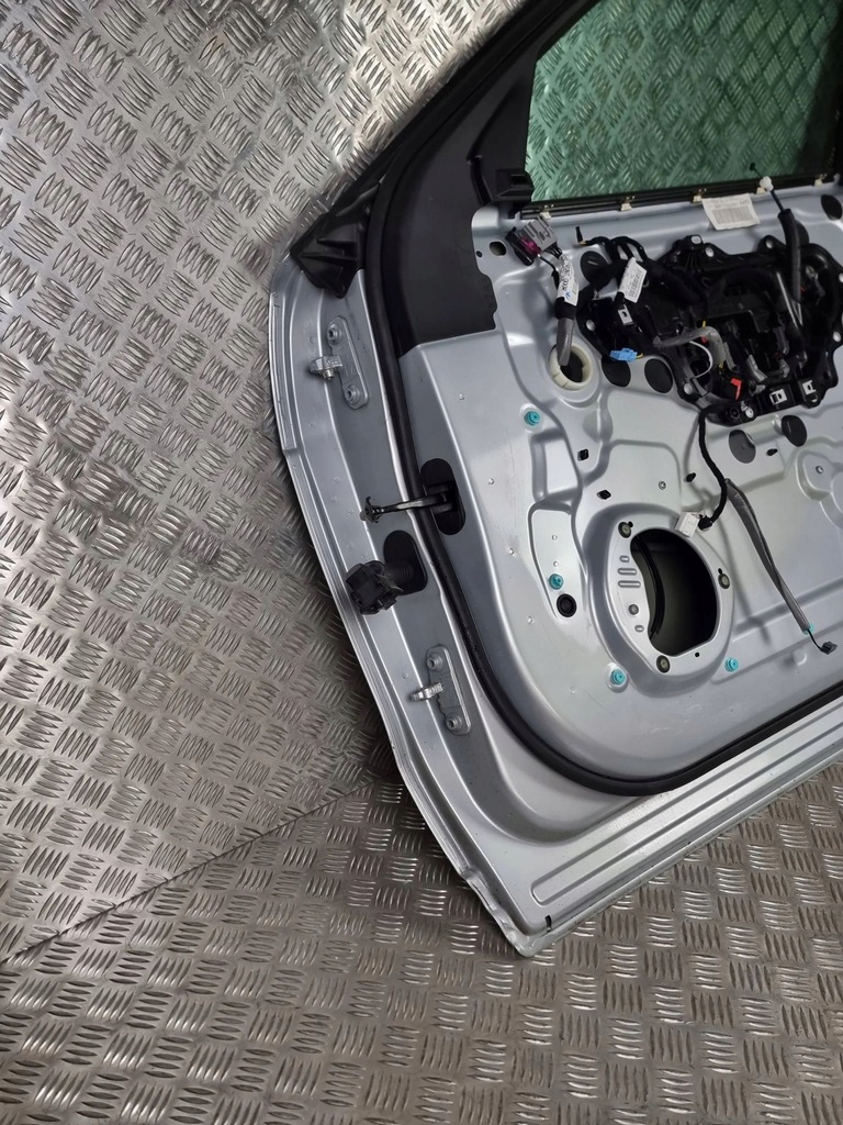 фото №9, Jaguar f-pace 2021 правая сторона дверь передние