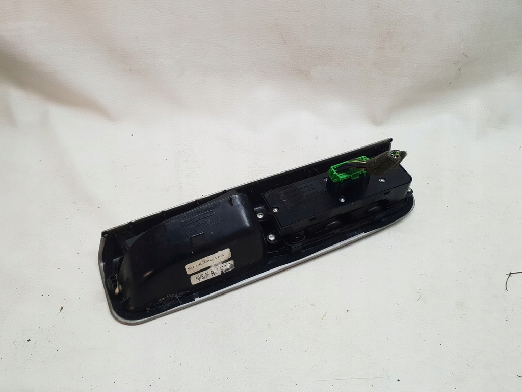 фото №6, Volvo s40 v50 04-07 панель управление окон w дверь левый перед