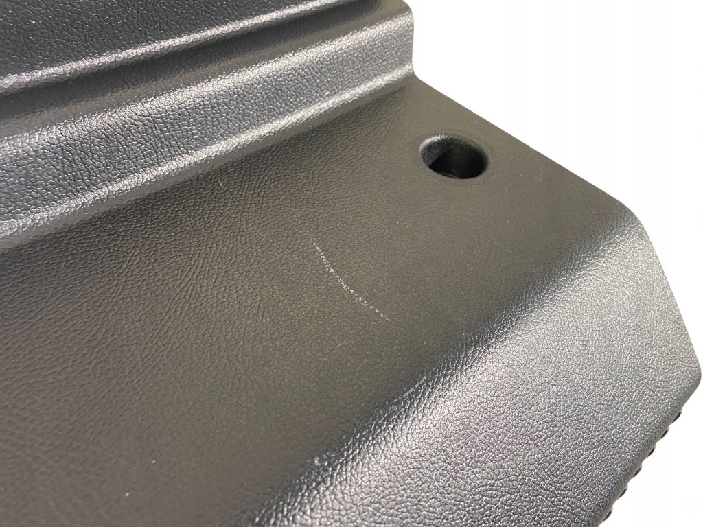 Mercedes-benz cla c118 x118 накладка поріг багажника a1186907800 Зі Шроту