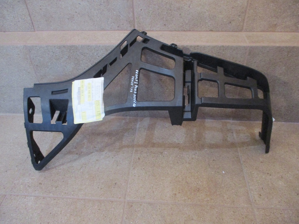 фото №1, Напрямна бампера правий задня vw golf v plus 5m0