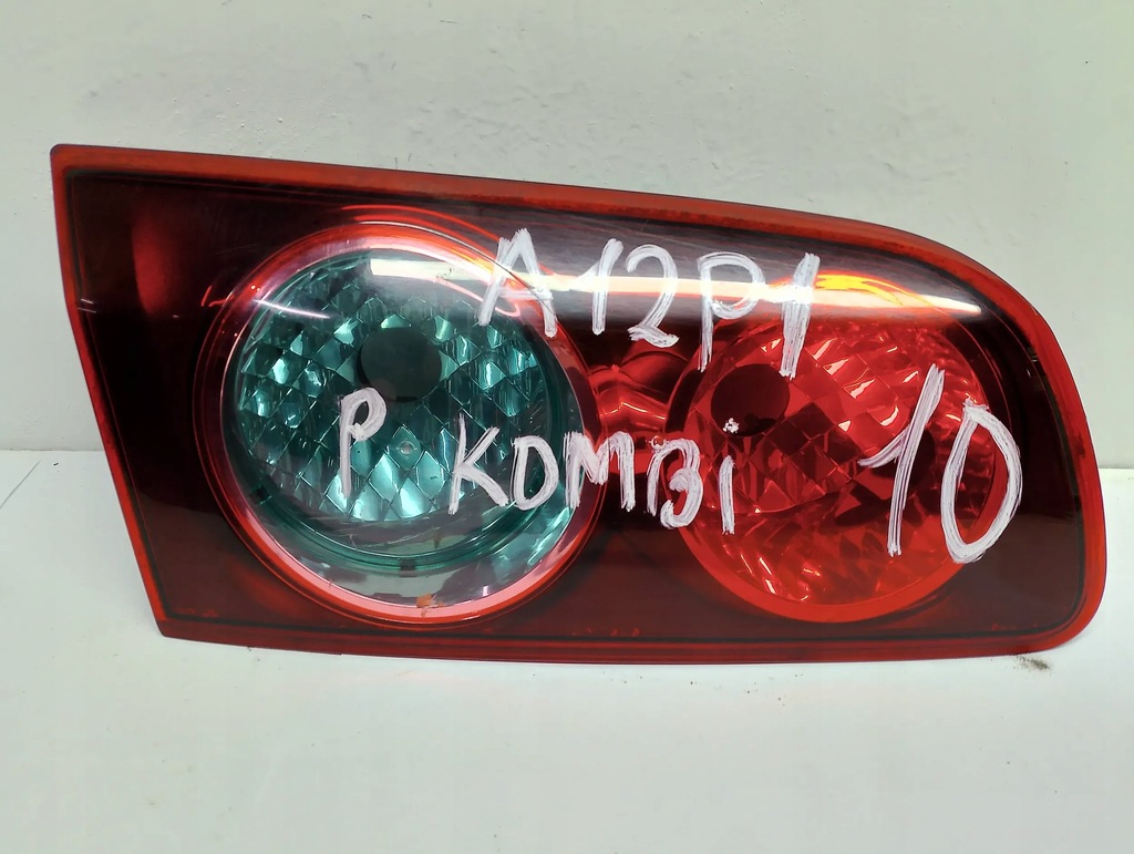 фото №1, Fiat croma ii kombi 05-08 лампа права задня w кришка