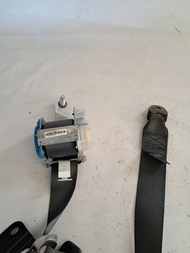 фото №3, Pas безопасности правый задняя 3 ряд kia carens iii