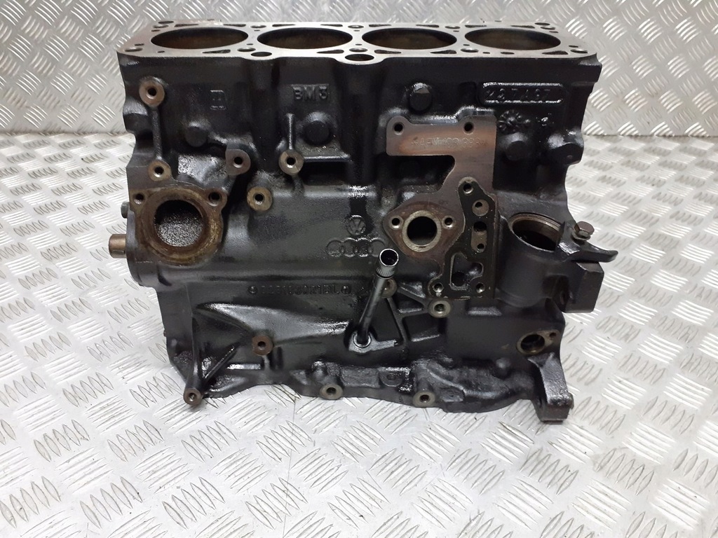 фото №11, Блок двигателя afn audi a4 b5 1.9 tdi 028103021bl