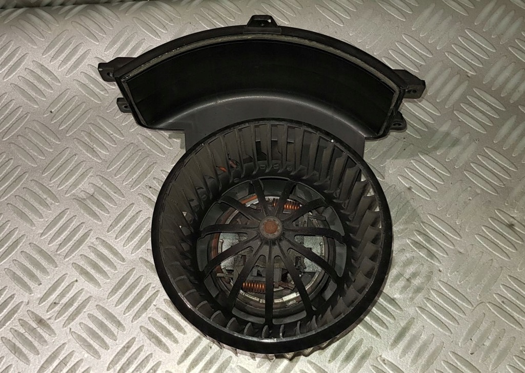 фото №13, Vw multivan t5 caravelle вентилятор двигун обдув обігрівача 7h5820021b