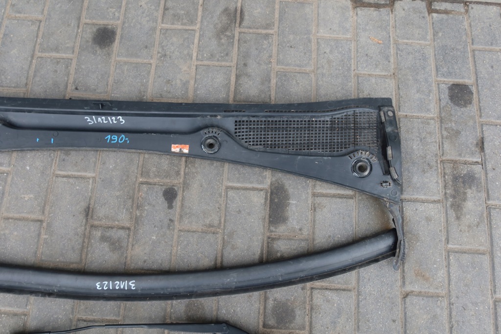 фото №10, Жабо верхній прокладка важелі двірник clio v 668114189r