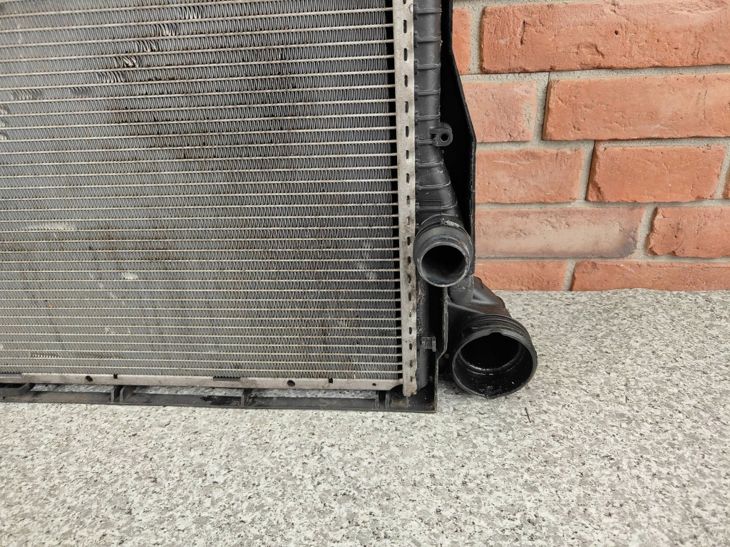 Bmw x5 e53 рестайлинг  радиатор воды автоматическая коробка передач комплект радиатор m57 3.0d 7787931 в Украине