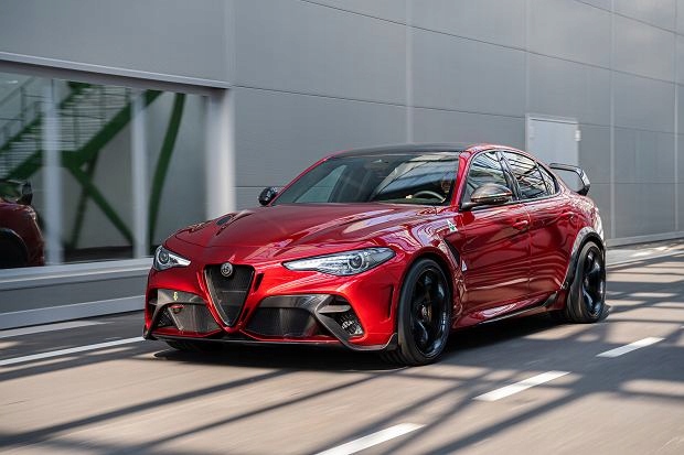 фото №4, Решётка радиатора решётка радиатора scudetto alfa romeo giulia