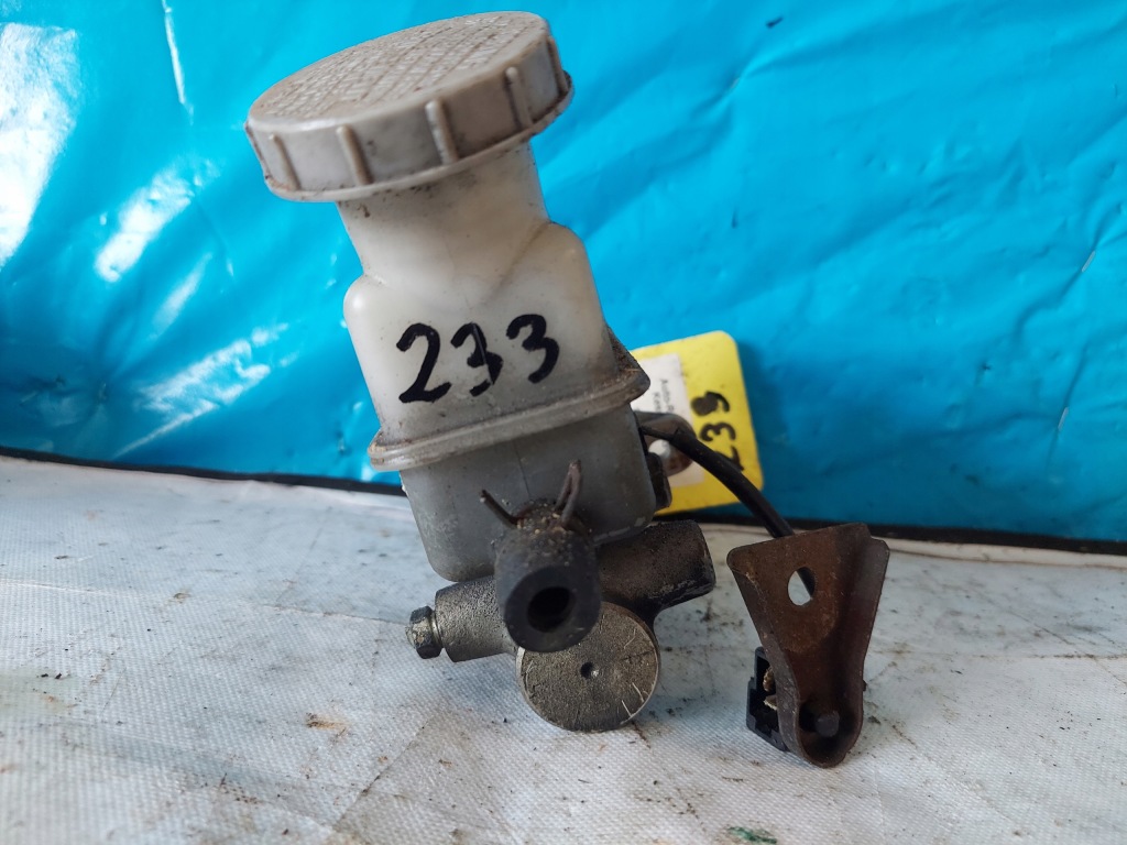 Купить Насос тормозная hyundai starex 4x4 2.4 mando