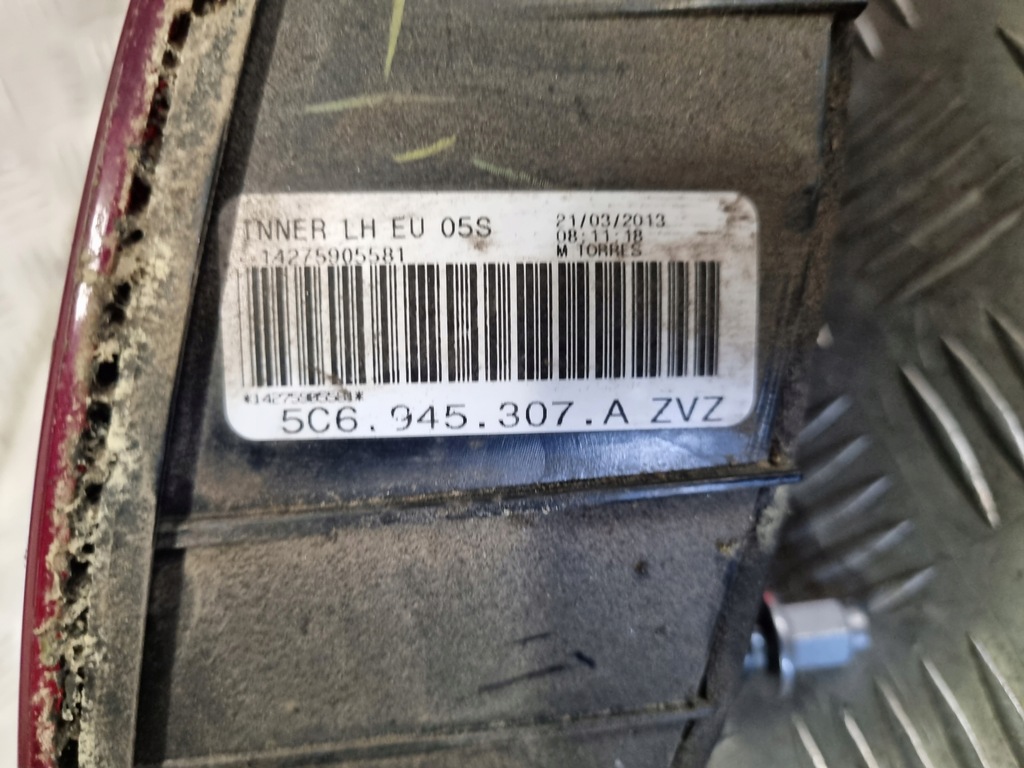 фото №4, Vw jetta 14 r 5c6 лампа ліва задня кришка багажника