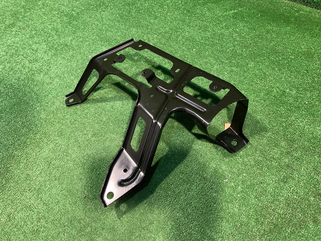 фото №7, Lamborghini urus кронштейн кронштейн 4m4201827e