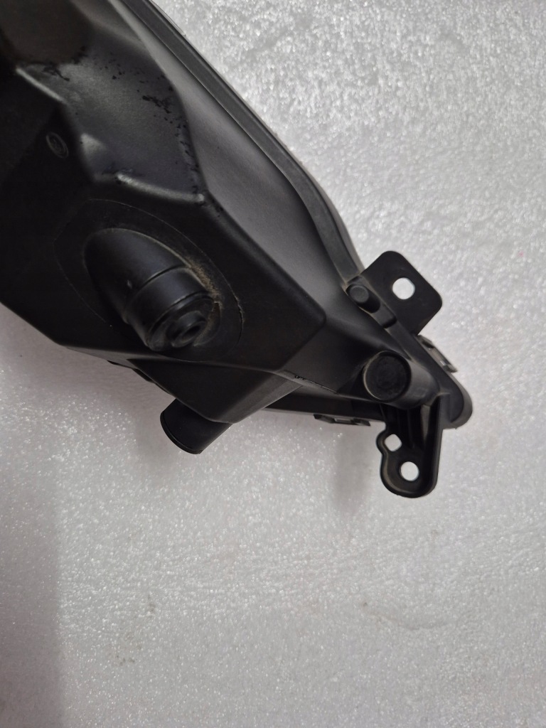 фото №7, Volvo противотуманная фара led левый лампа левая przewciwmgielna 31395865 oem оригинал