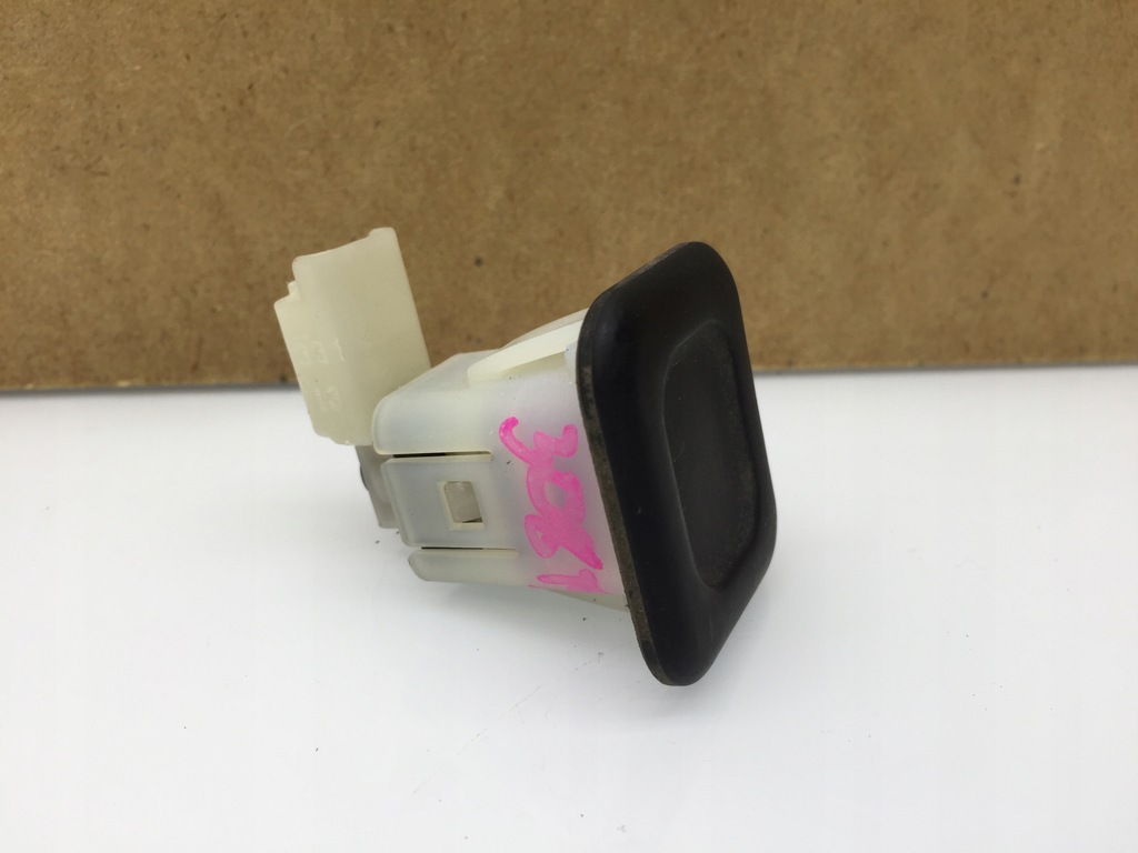 фото №1, Peugeot 308 t9 ii кнопка keyless відкривання кришки