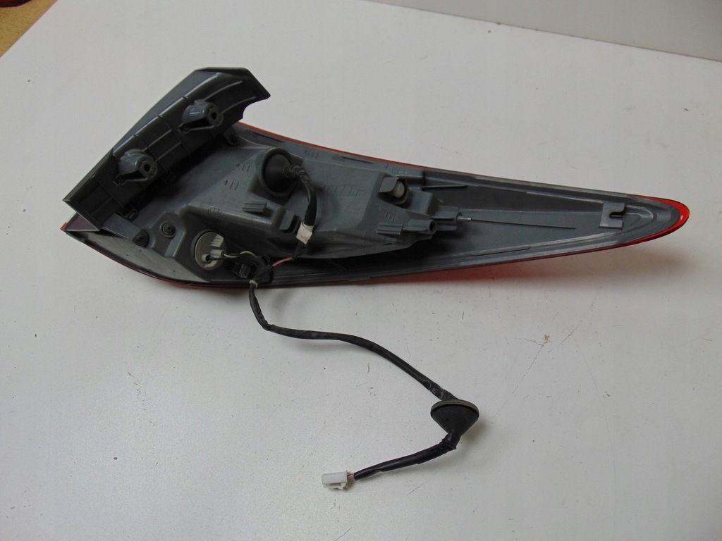 фото №13, Лампа ліва задня hyundai i40 kombi 92401-3z000 europa