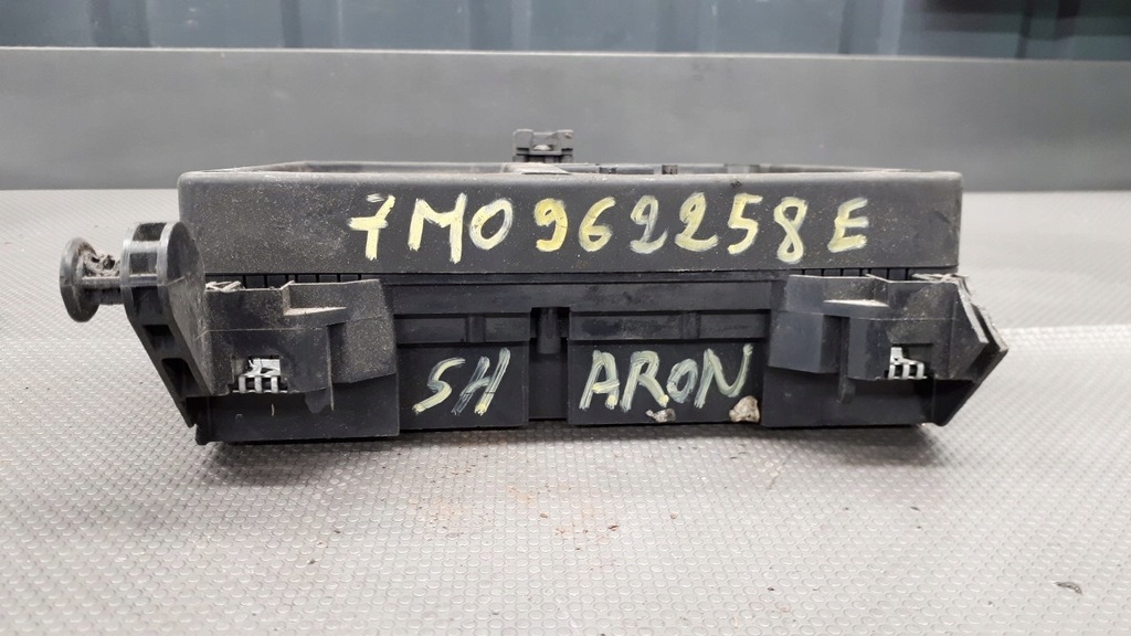 фото №9, 7m0962258e коробка предохранителей galaxy mk 1 fl