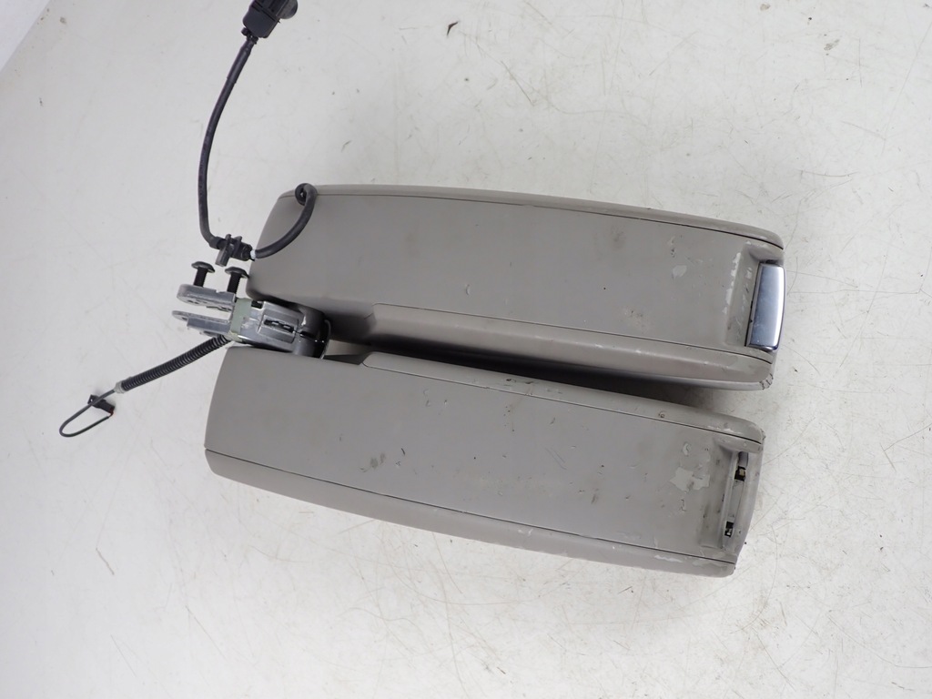 фото №12, Подлокотник бардачок с телефоном audi a8 s8 d3 5.2 któtki 4e0864206ad